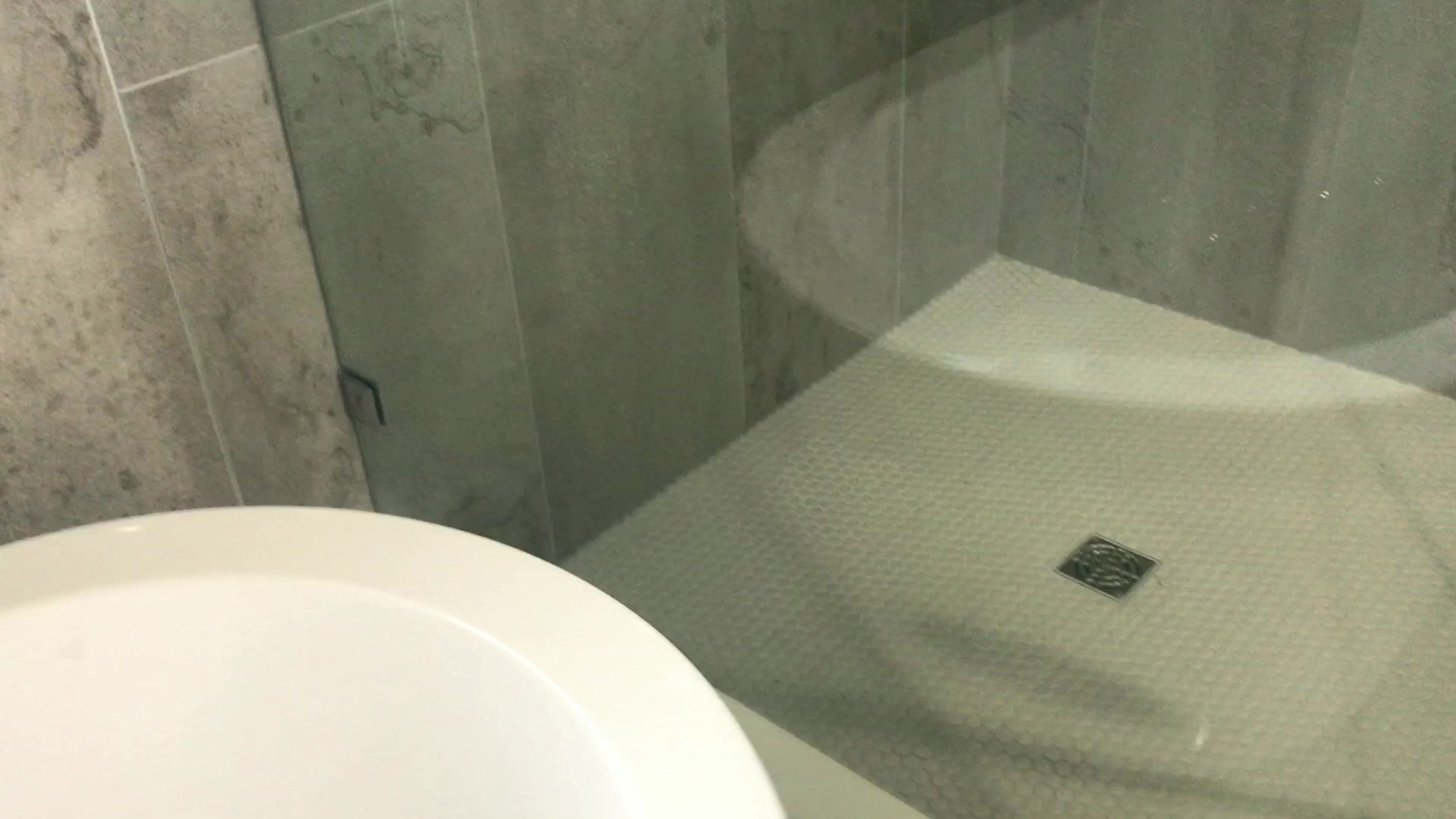 Custom Granite,Quartz,Marble, & Stone